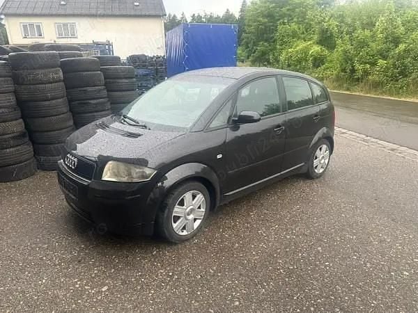 Negru Utilizat 2003 Audi A2 Hatchback | 3.150 EUR - Imagine 1/4
