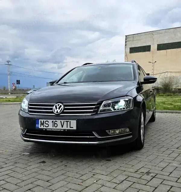 Gri Utilizat 2013 VW Passat Comfortline Break | 7.299 EUR (Super Preț) - Imagine 1/4