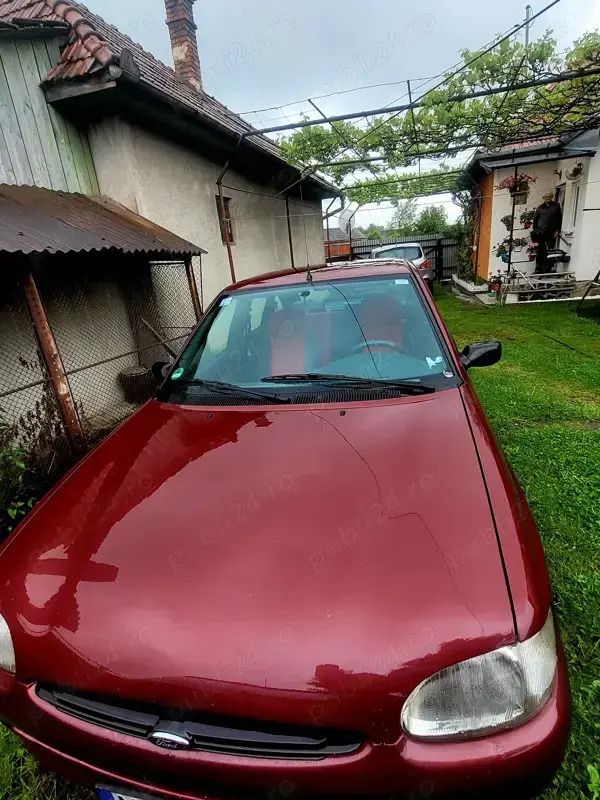 Utilizat 1995 Ford Escort Berlinǎ | 650 EUR - Imagine 1/4