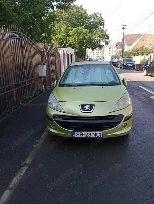 Galben Utilizat 2008 Peugeot 207 Berlinǎ | 2.190 EUR (Preț OK) - Imagine 1/4