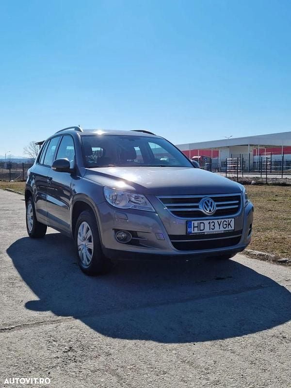 Culoaregri Utilizat 2009 VW Tiguan Sport SUV | 4.900 EUR (Preț bun) - Imagine 1/4