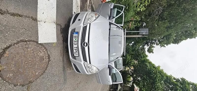 Gri Utilizat 2007 Opel Astra Break | 1.200 EUR (Super Preț) - Imagine 1/4