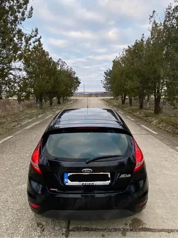 Second-hand Ford Fiesta 95 CP (69 kW) 2012 Hatchback