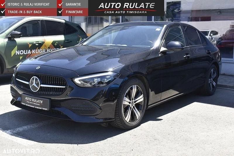 Negru Utilizat 2022 Mercedes C200 Berlinǎ | 35.000 EUR (Preț bun) - Imagine 1/4