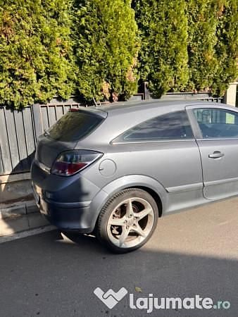 Second-hand Opel Astra GTC 116 CP (85 kW) 2007 Gri Coupe