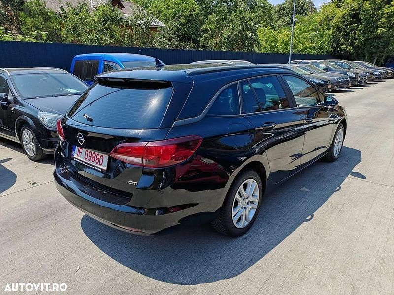 Second-hand Opel Astra Business 136 CP (100 kW) 2017 Negru Break