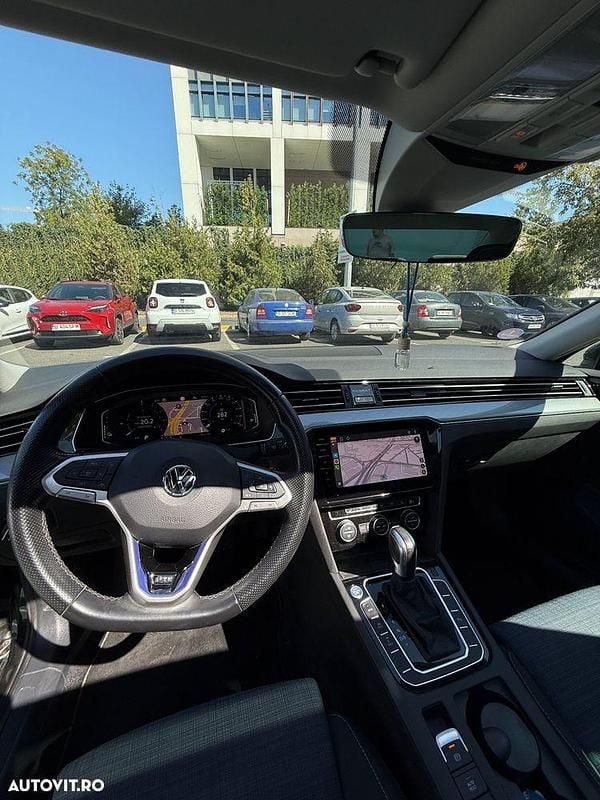 Second-hand VW Passat 218 CP (160 kW) 2020 Culoarenegru Berlinǎ