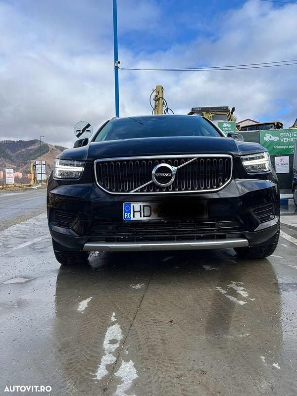 Second-hand Volvo XC40 190 CP (139 kW) 2019 Culoarenegru SUV