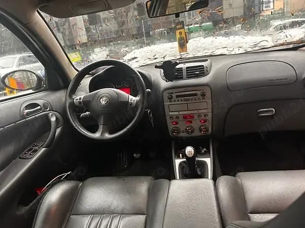 Second-hand Alfa Romeo 147 150 CP (110 kW) 2008 Gri Hatchback