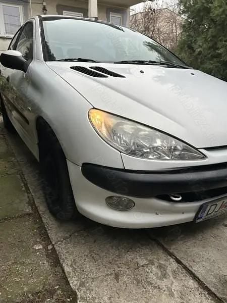 Second-hand Peugeot 206 75 CP (55 kW) 2007 Alb Hatchback