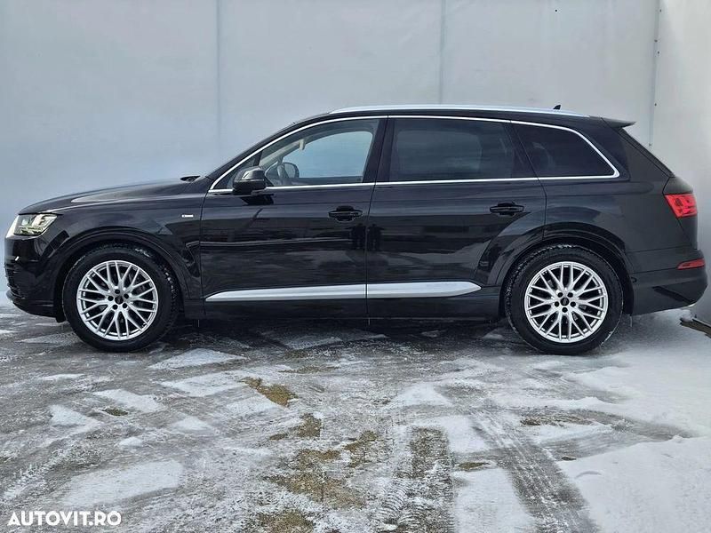 Second-hand Audi Q7 Premium 286 CP (210 kW) 2017 Culoarenegru SUV