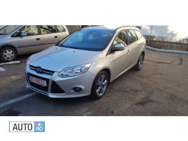 Second-hand Ford Focus 116 CP (85 kW) 2014 Argintiu Break