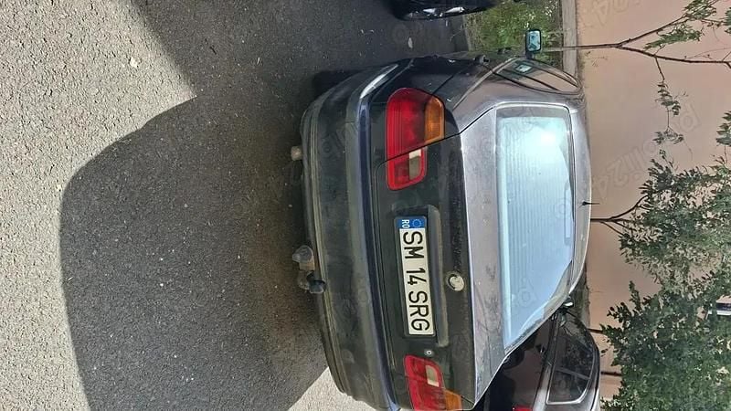 Second-hand BMW 320 136 CP (100 kW) 1999 Berlinǎ