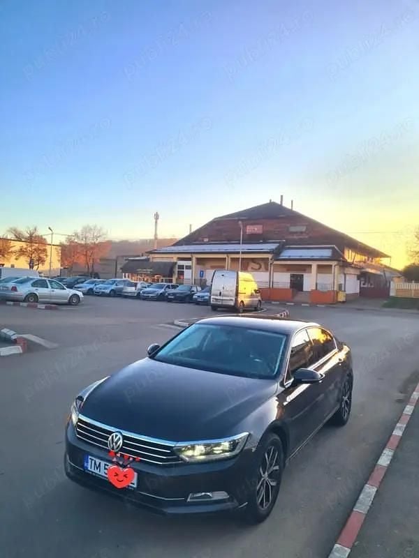 Maro Utilizat 2017 VW Passat Berlinǎ | 11.000 EUR (Preț bun) - Imagine 1/4