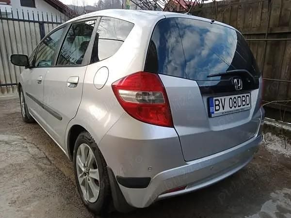 Second-hand Honda Jazz 100 CP (73 kW) 2011 Hatchback