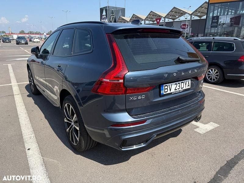 Second-hand Volvo XC60 R-Design 197 CP (144 kW) 2024 Culoaregri SUV