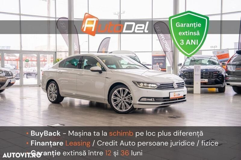 Alb Utilizat 2015 VW Passat Highline Berlinǎ | 16.999 EUR (Scump) - Imagine 1/4
