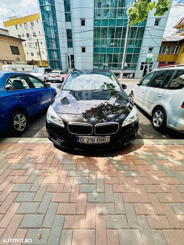Maro Utilizat 2014 BMW 218 Sport Line Break | 9.500 EUR (Puțin scump) - Imagine 1/4