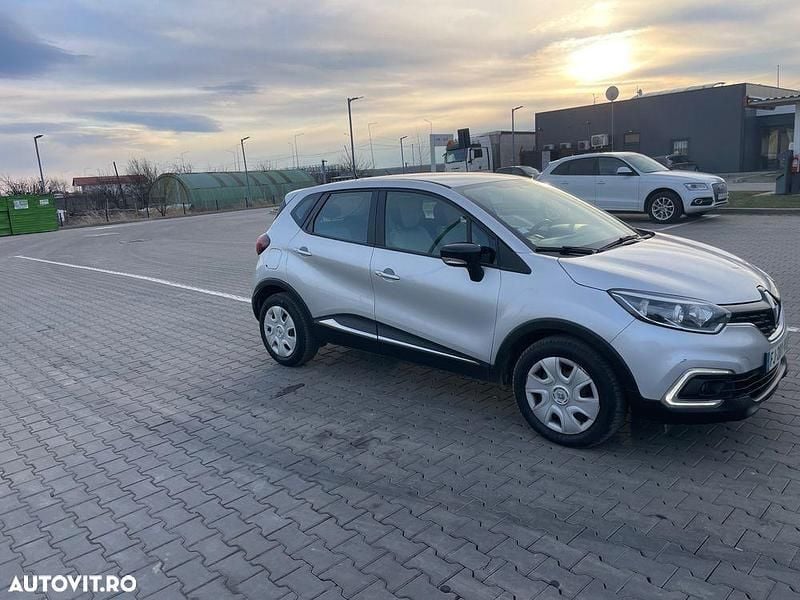 Second-hand Renault Captur Collection 90 CP (66 kW) 2019 Culoaregri SUV