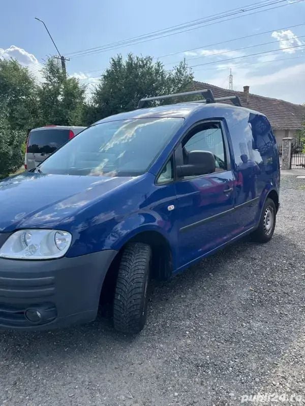 Utilizat 2009 VW Caddy Monovolum | 2.600 EUR (Super Preț) - Imagine 1/3