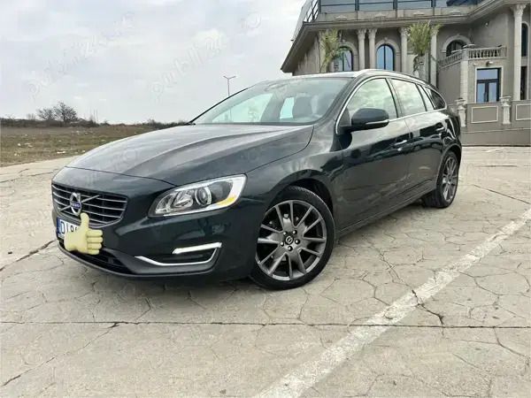Utilizat 2014 Volvo V60 Break | 10.500 EUR (Puțin scump) - Imagine 1/4