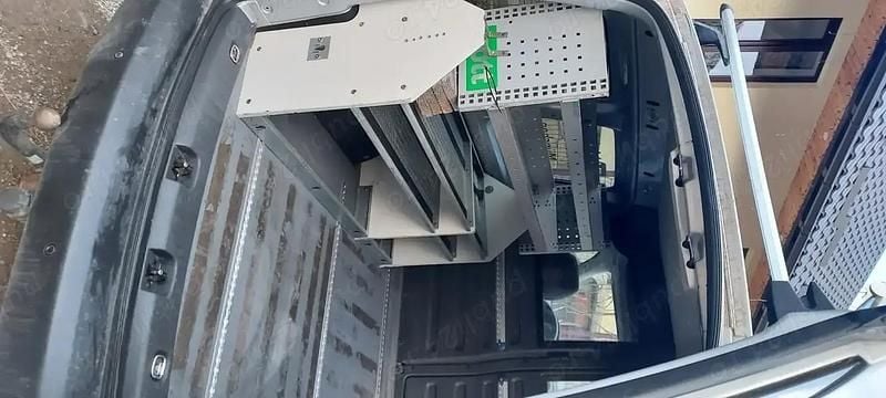 Utilizat 2013 VW Caddy Monovolum | 5.400 EUR (Preț bun) - Imagine 1/4