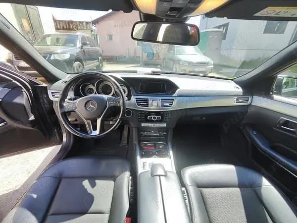 Utilizat 2013 Mercedes A250 Berlinǎ | 17.900 EUR - Imagine 1/4