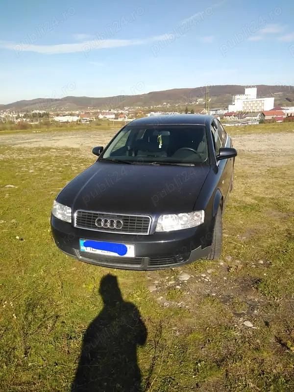 Utilizat 2001 Audi A4 Berlinǎ | 1.500 EUR (Puțin scump) - Imagine 1/4