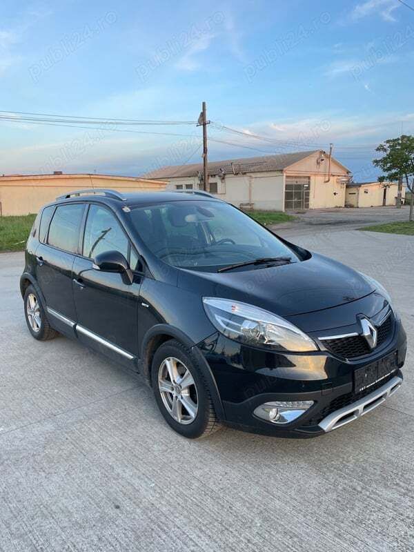Utilizat 2014 Renault Grand Scénic III Monovolum | 6.100 EUR (Preț bun) - Imagine 1/4