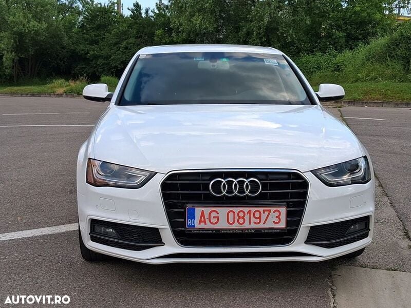 Alb Utilizat 2015 Audi A4 Ambition Berlinǎ | 13.300 EUR (Preț OK) - Imagine 1/4