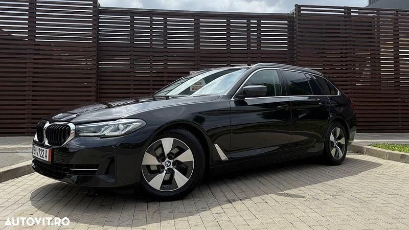 Second-hand BMW 520 Sport Line 190 CP (139 kW) 2022 Negru Break