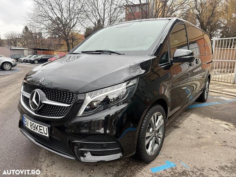 Second-hand Mercedes V300 Avantgarde Edition 237 CP (174 kW) 2023 Culoarenegru Monovolum