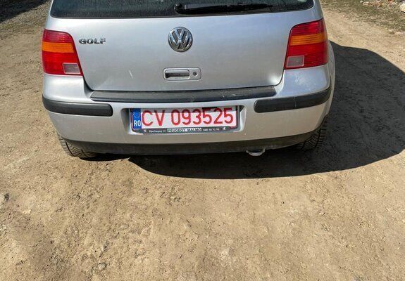 Second-hand VW Golf IV 105 CP (77 kW) 2003 Gri Hatchback