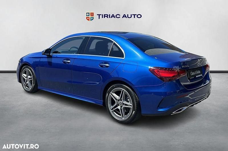 Second-hand Mercedes A220 190 CP (139 kW) 2025 Culoarealbastru Berlinǎ