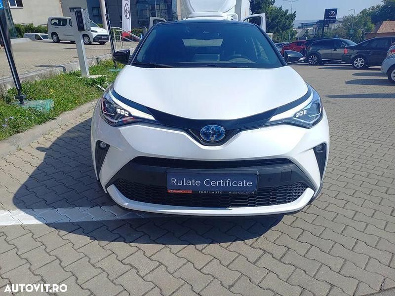 Second-hand Toyota C-HR 184 CP (135 kW) 2023 Culoarealb SUV