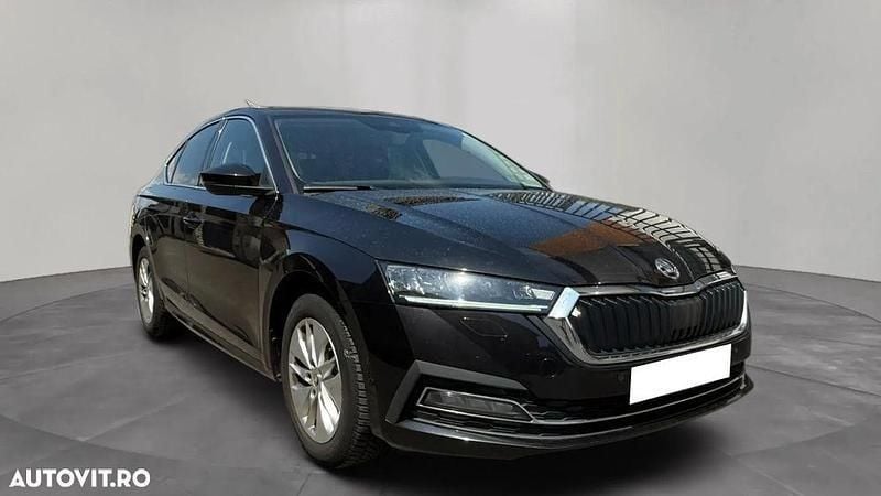 Negru Utilizat 2021 Skoda Octavia Ambition Berlinǎ | 12.490 EUR (Preț OK) - Imagine 1/4