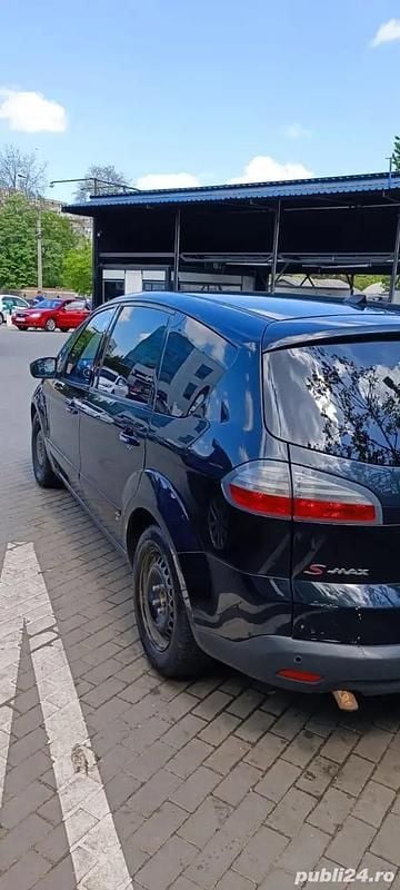 Negru Utilizat 2008 Ford S-MAX S Monovolum | 2.300 EUR (Preț bun) - Imagine 1/4