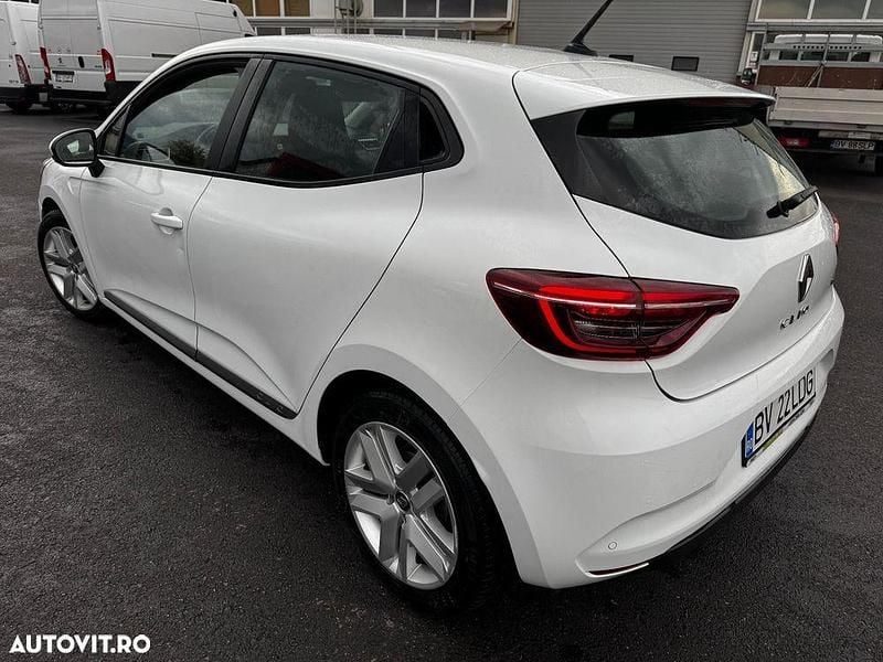 Second-hand Renault Clio V Zen 140 CP (102 kW) 2022 Culoarealb