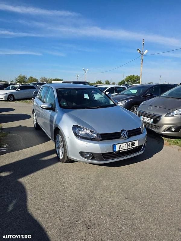 Culoaregri Utilizat 2010 VW Golf VI Hatchback | 4.400 EUR (Preț bun) - Imagine 1/4