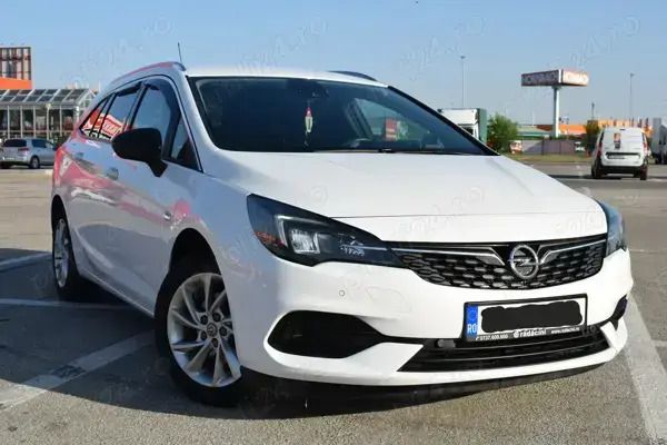 Alb Utilizat 2021 Opel Astra Break | 12.000 EUR (Preț OK) - Imagine 1/4