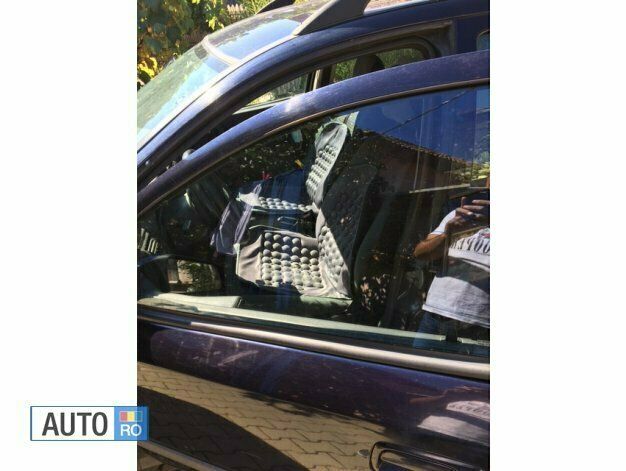 Second-hand Opel Astra 101 CP (74 kW) 2004 Albastru Break