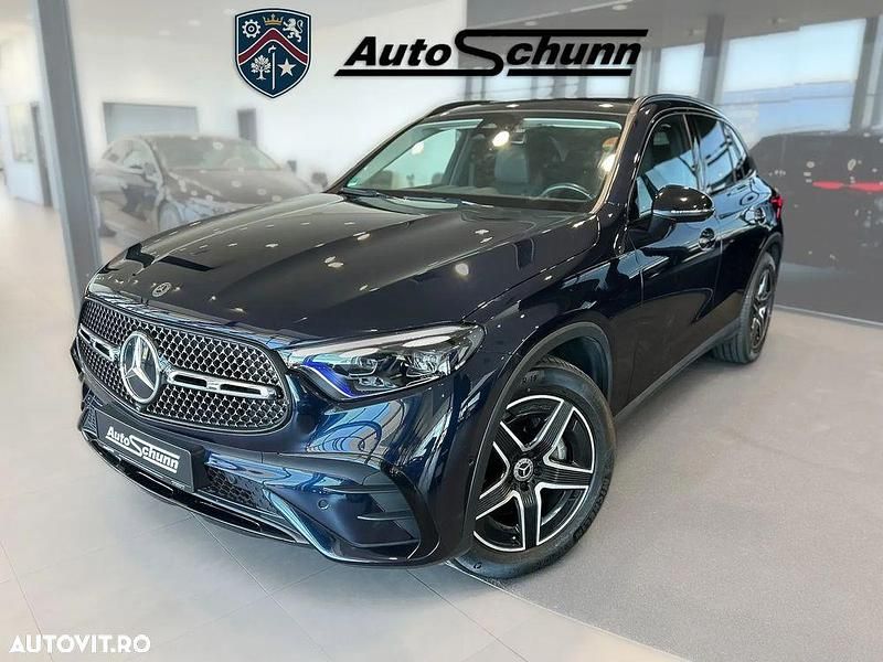 Albastru Utilizat 2024 Mercedes GLC200 AMG line SUV | 58.352 EUR (Preț bun) - Imagine 1/4