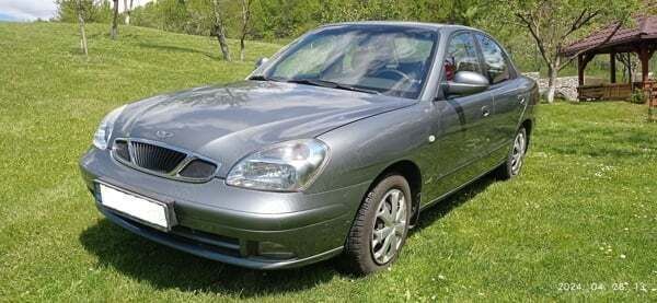 Utilizat 2002 Chevrolet Nubira Berlinǎ | 1.100 EUR - Imagine 1/4
