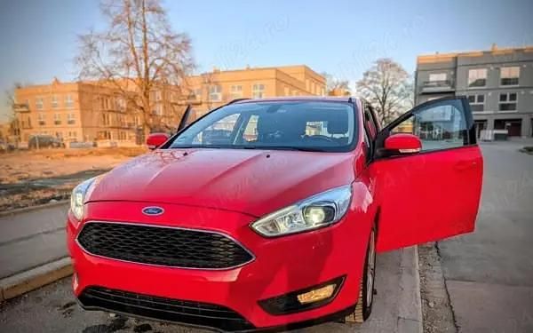 Second-hand Ford Focus 120 CP (88 kW) 2016 Rosu Break