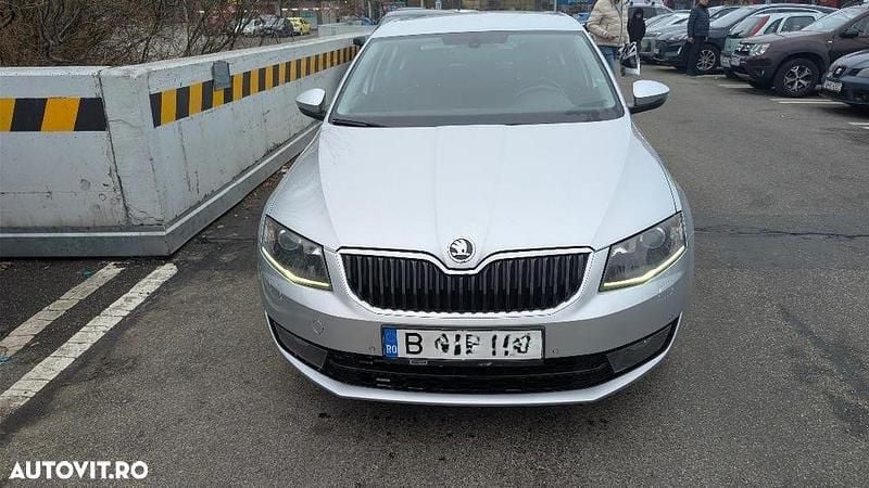 Second-hand Skoda Octavia Elegance 150 CP (110 kW) 2013 Culoaregri Berlinǎ