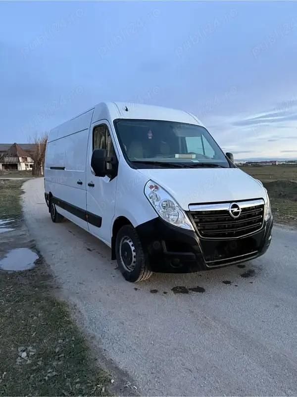 Second-hand Opel Movano 145 CP (106 kW) 2017 Alb Monovolum