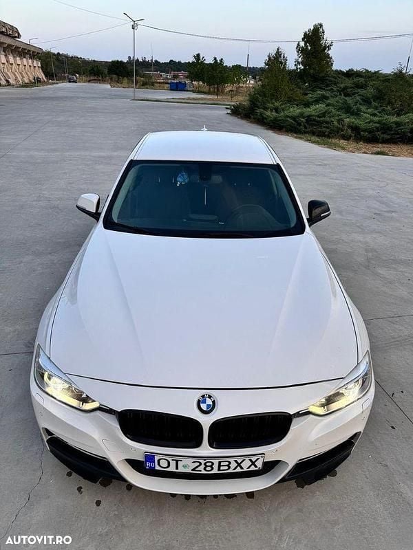 Alb Utilizat 2012 BMW 320 Berlinǎ | 9.500 EUR (Scump) - Imagine 1/4
