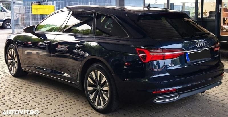 Second-hand Audi A6 Design 204 CP (150 kW) 2019 Culoarealbastru Break