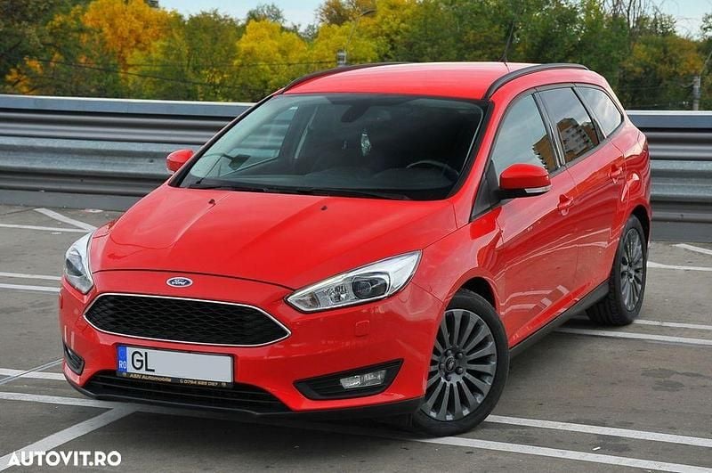 Culoarerosu Utilizat 2016 Ford Focus ST-Line Break | 6.900 EUR (Preț bun) - Imagine 1/4
