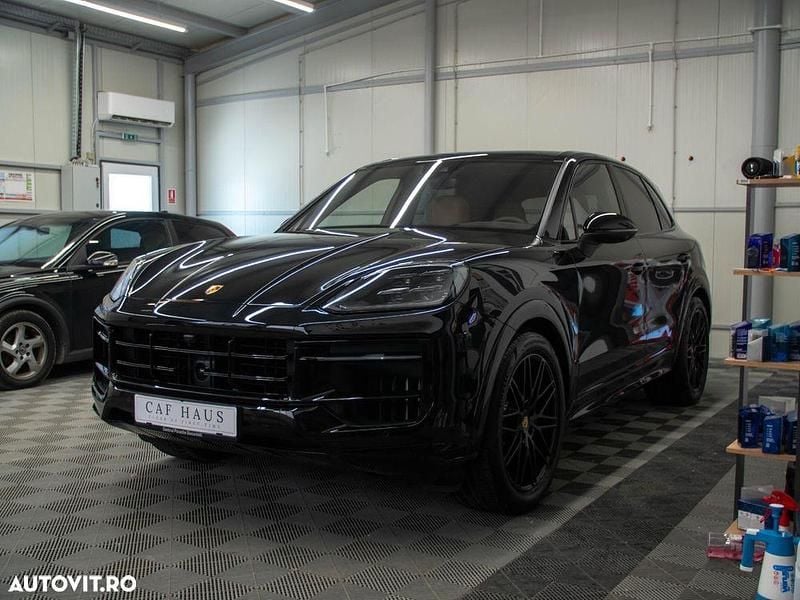 Negru Utilizat 2024 Porsche Cayenne S SUV | 163.895 EUR - Imagine 1/4